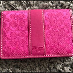 Coach Bags - Pink Coach Wallet Coach Bags - Pink Coach Wallet
